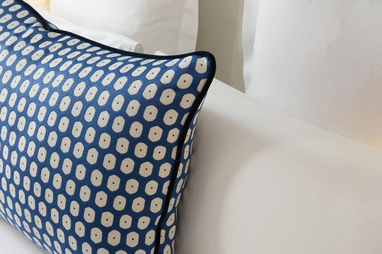 Monge Hotel Paris
