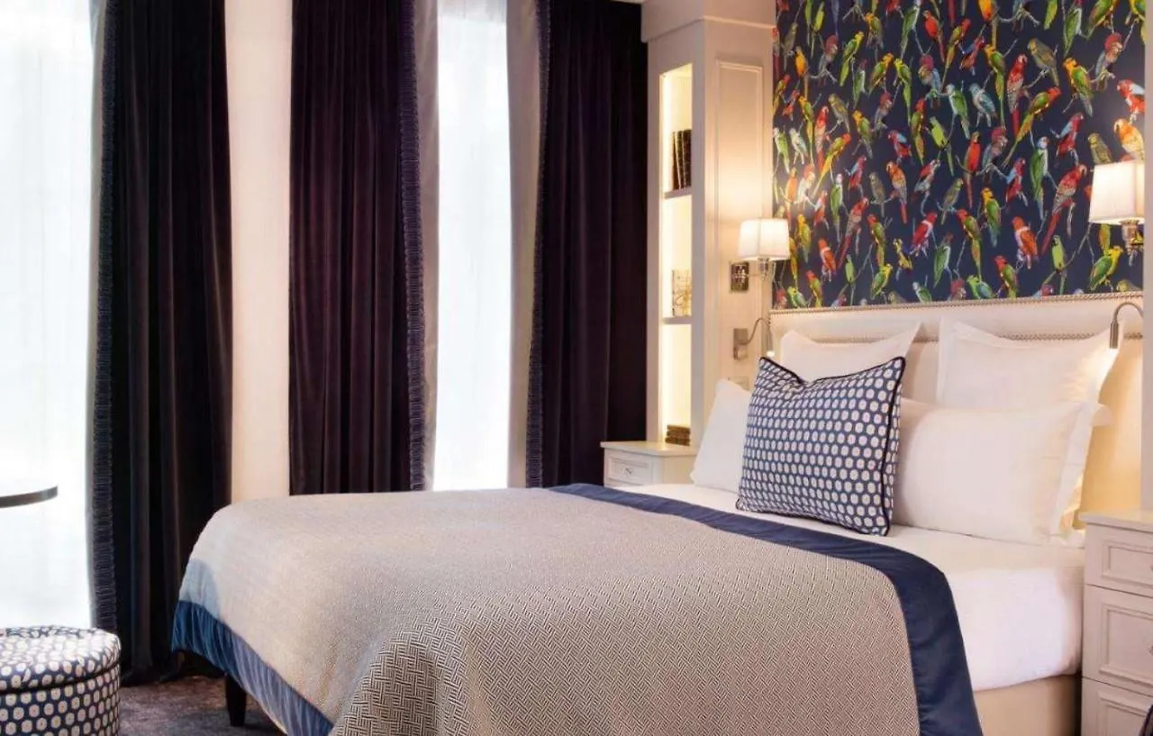 Monge 4* Paris